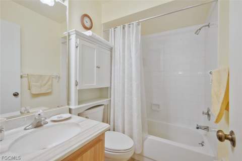13240 White Marsh Ln 3133, Fort Myers FL - photo 16 of 30
