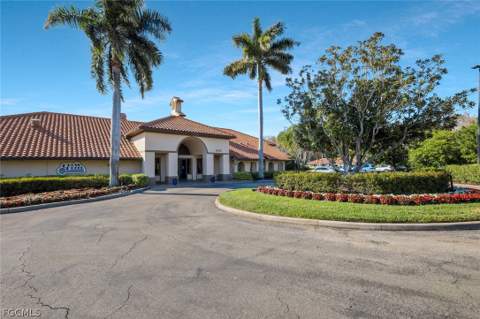 13240 White Marsh Ln 3133, Fort Myers FL - photo 21 of 30