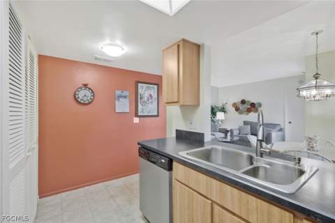 13240 White Marsh Ln 3133, Fort Myers FL - photo 9 of 30