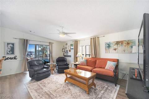 3070 Harpoon Ln, St James City FL - photo 10 of 33