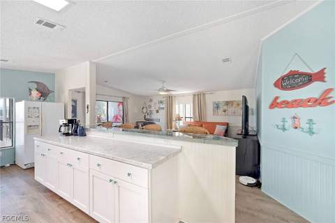 3070 Harpoon Ln, St James City FL - photo 7 of 33