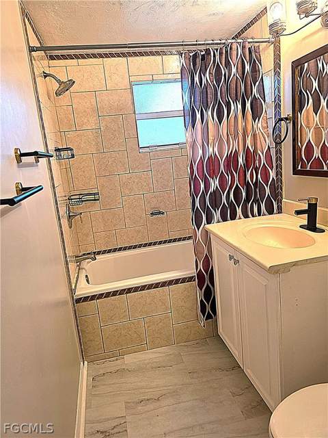 135 Powell Creek Cir, North Fort Myers FL - photo 13 of 29