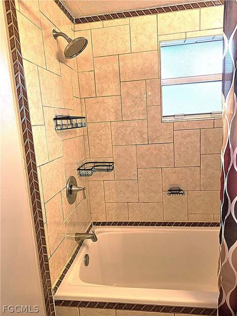 135 Powell Creek Cir, North Fort Myers FL - photo 14 of 29