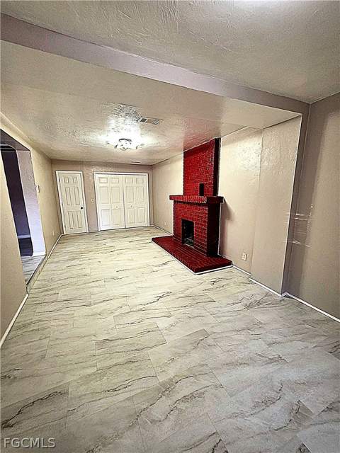 135 Powell Creek Cir, North Fort Myers FL - photo 17 of 29