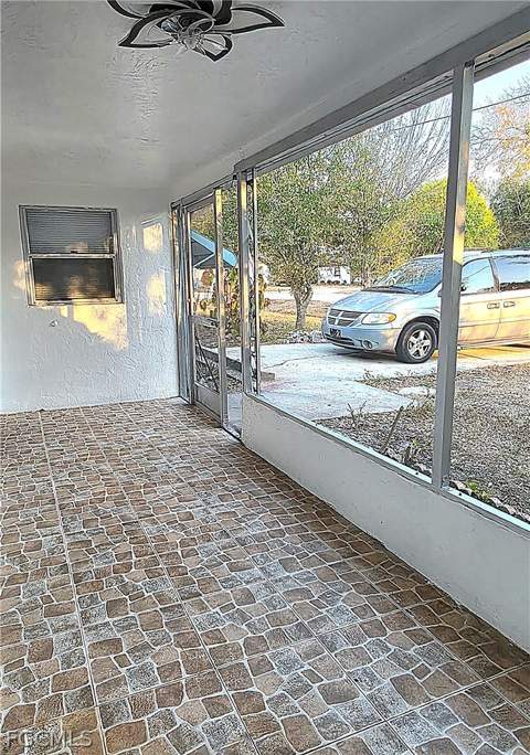 135 Powell Creek Cir, North Fort Myers FL - photo 21 of 29