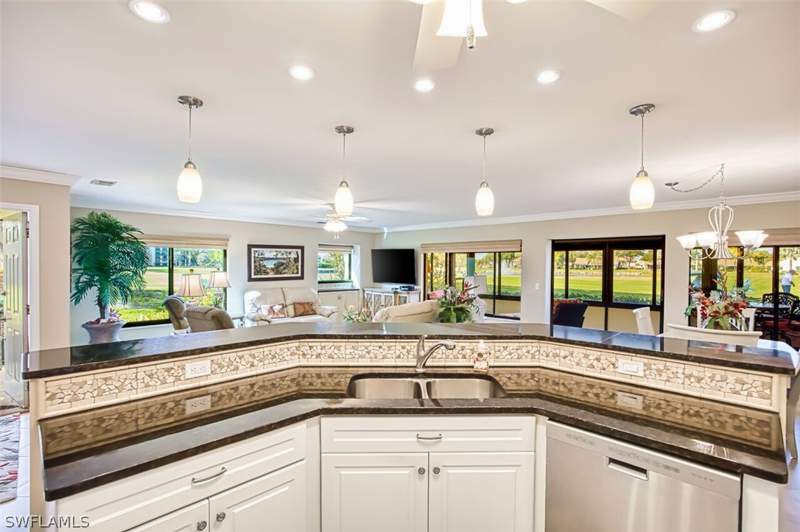 2 bedroom Attached at 1839 Pine Glade Cir, Seven Lakes, Fort Myers — photo 3