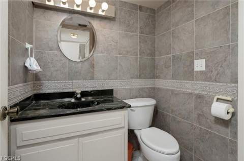 4280 Island Cir C, Fort Myers FL - photo 17 of 25