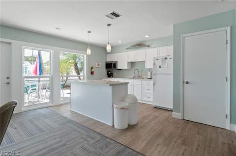 4280 Island Cir C, Fort Myers FL - photo 22 of 25