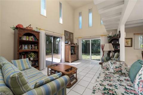 4280 Island Cir C, Fort Myers FL - photo 6 of 25