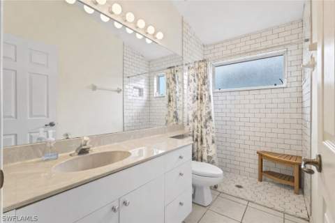 3650 Sunland Ln, Estero FL - photo 15 of 50