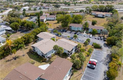 8141 Country Rd 202, Fort Myers FL - photo 7 of 22