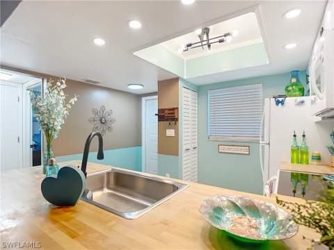 1201 Barrett Rd 1204, North Fort Myers FL - photo 10 of 31