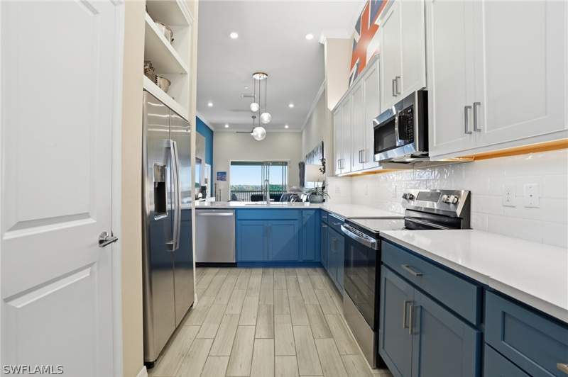 2 bedroom Condominium at 11861 Venetian Lagoon Dr 203, Esplanade Lake Club, Fort Myers — photo 5