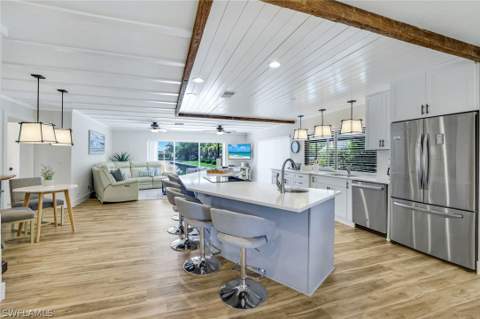 400 S Barfield Dr, Marco Island FL - photo 13 of 40