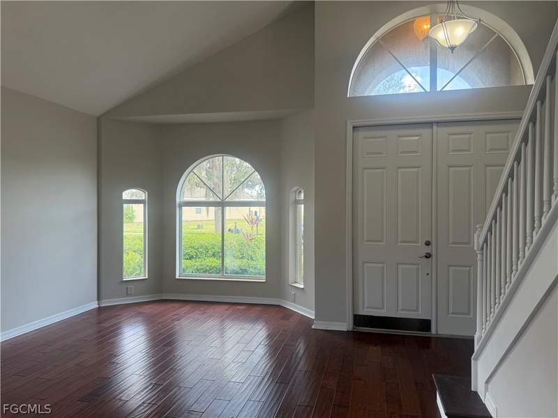 3 bedroom SingleFamilyResidence at 10812 Marble Brook Blvd, Marblebrook, Lehigh Acres — photo 2