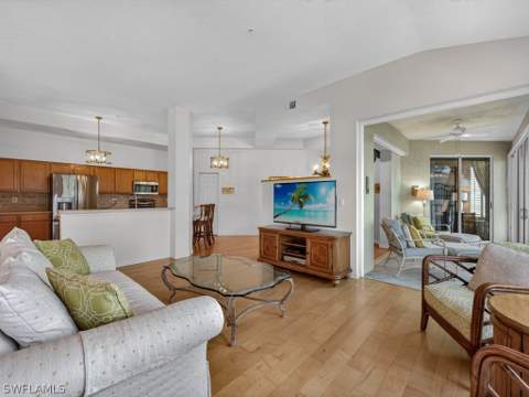 24360 Sandpiper Isle Way 205, Bonita Springs FL - photo 10 of 34