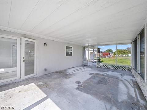 121 E 3rd St, Lehigh Acres FL - photo 20 of 25