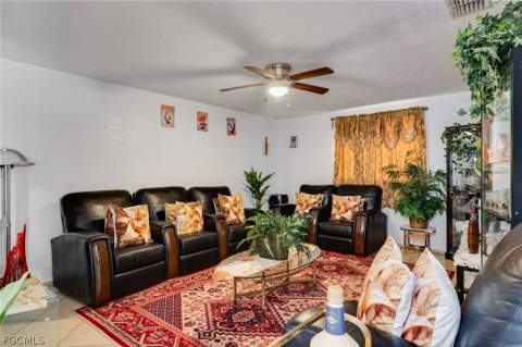 1652 Jamestown Ct, Fort Myers FL - photo 13 of 18