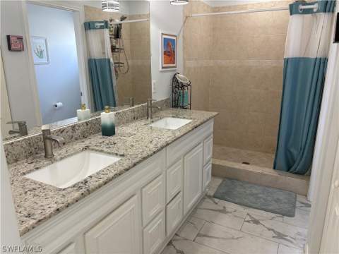 2500 Lee St, Naples FL - photo 6 of 49