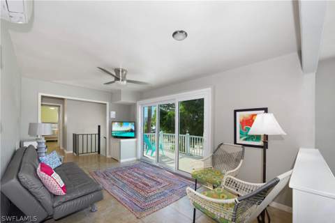 5440 Palmetto St, Fort Myers Beach FL - photo 11 of 42
