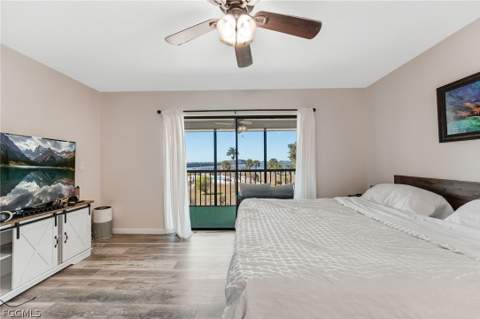 12498 Riverside Dr 205, Fort Myers FL - photo 21 of 46