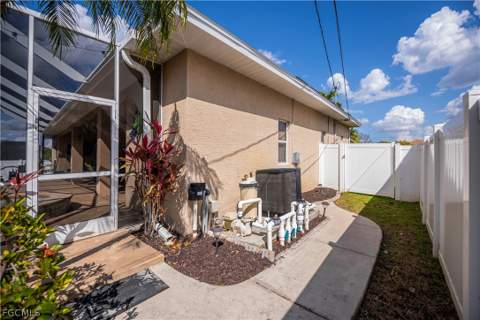 1230 SE 3rd Ave, Cape Coral FL - photo 22 of 24