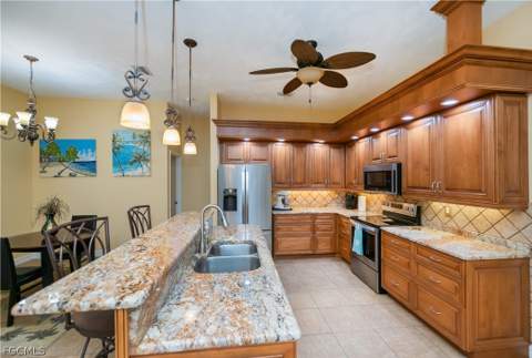 1230 SE 3rd Ave, Cape Coral FL - photo 7 of 24