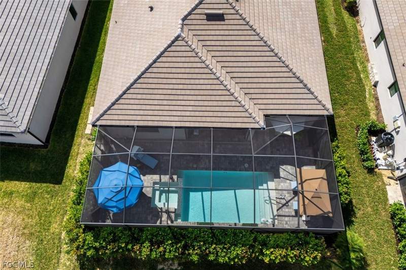 3 bedroom SingleFamilyResidence at 10903 Timber Creek Dr, Timber Creek, Fort Myers — photo 2