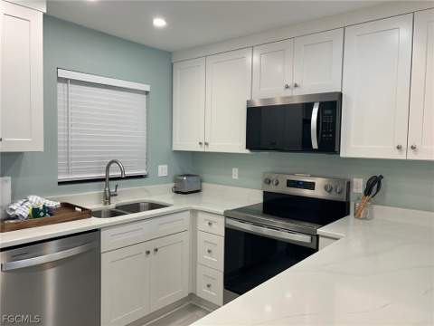 5117 Sea Bell Rd E104, Sanibel FL - photo 10 of 31