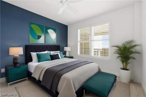 425 Cove Tower Dr 703, Naples FL - photo 23 of 44