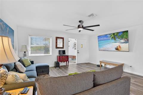 1305 SE 29th Ter, Cape Coral FL - photo 7 of 50