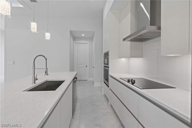 3 bedroom SingleFamilyResidence at 1745 Everglades Blvd S, Golden Gate Estates, Naples — photo 5