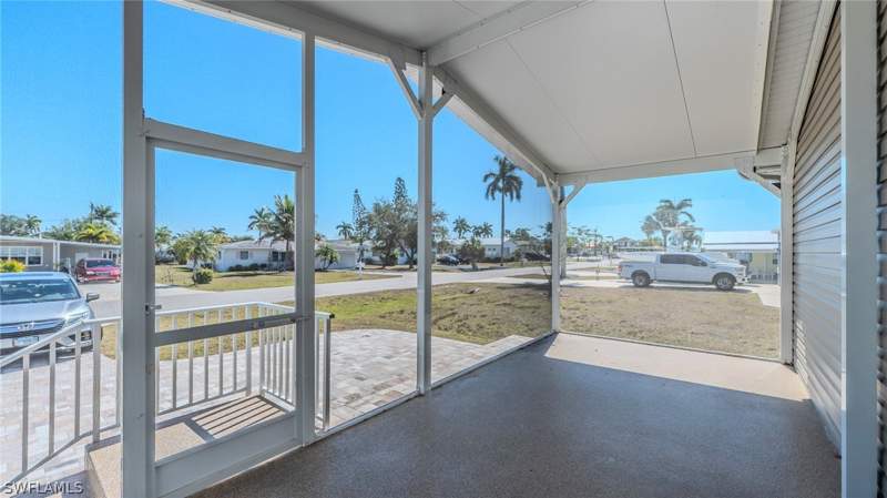 3 bedroom ManufacturedHome at 16050 Tierra Plz, Mobilehaven Estates Unrec, Fort Myers — photo 5