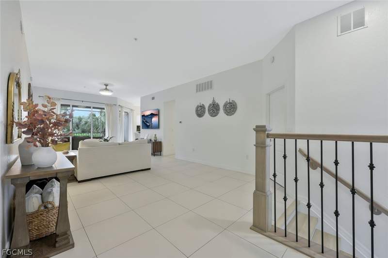 3 bedroom Condominium at 9210 Belleza Way 204, Pebble Beach, Fort Myers — photo 4