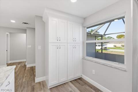 5051 Fairfield Dr, Fort Myers FL - photo 13 of 44