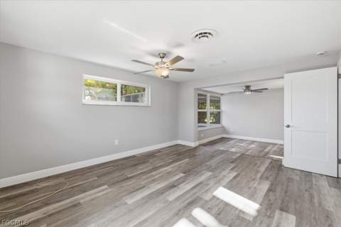 5051 Fairfield Dr, Fort Myers FL - photo 16 of 44