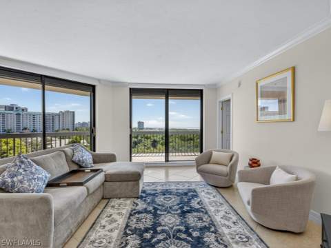 6001 Pelican Bay Blvd 503, Naples FL - photo 6 of 30