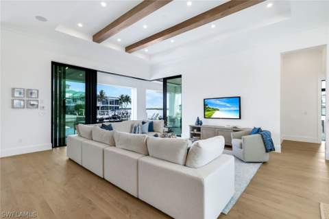 960 Iris Ct, Marco Island FL - photo 8 of 43