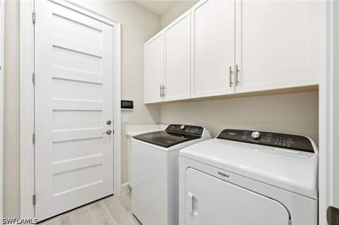 8937 Calypso Ct, Naples FL - photo 24 of 36