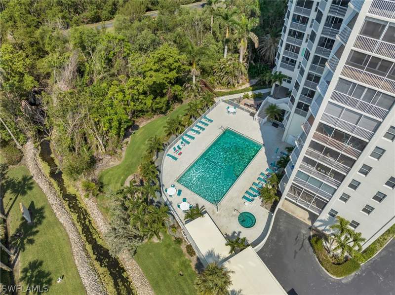 3 bedroom Condominium at 5550 Heron Point Dr 304, St Nicole, Naples — photo 3
