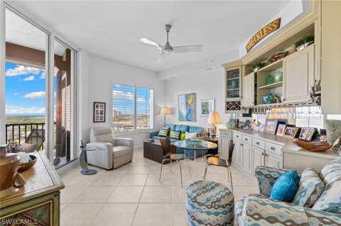 430 Cove Tower Dr 1501, Naples FL - photo 15 of 44