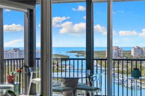 430 Cove Tower Dr 1501, Naples FL - photo 16 of 44