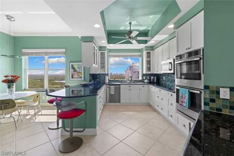 430 Cove Tower Dr 1501, Naples FL - photo 7 of 44