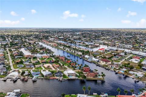 1614 Beach Pkwy 103, Cape Coral FL - photo 12 of 38