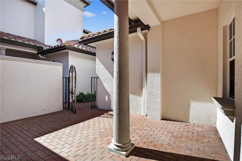 3 bedroom Condominium at 3735 Montreux Ln Bldg 4-102, Montreux, Naples — photo 3