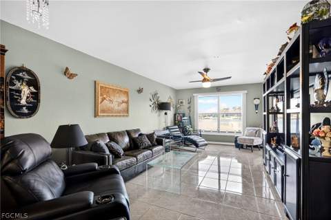 123 SW 47th Ter 102, Cape Coral FL - photo 8 of 49