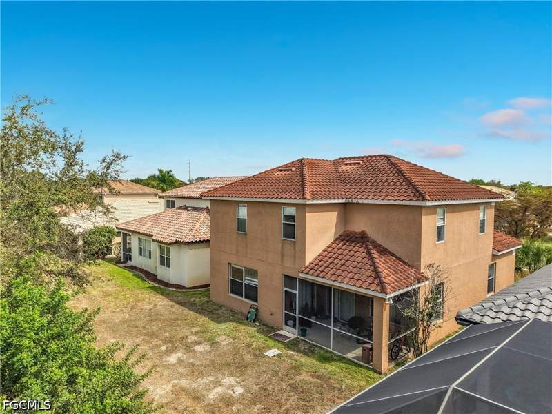 5 bedroom SingleFamilyResidence at 12596 Ivory Stone Loop, Stoneybrook, Fort Myers — photo 5