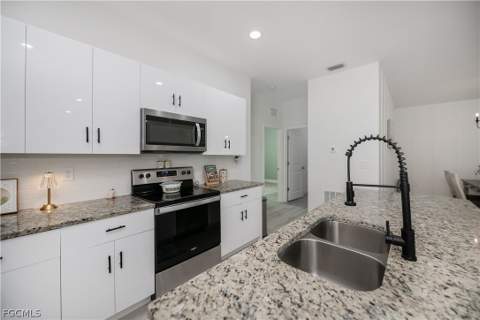 3037 harvard Cir, Labelle FL - photo 10 of 23