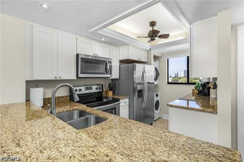 8350 Estero Blvd 322, Fort Myers Beach FL - photo 8 of 33