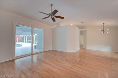 825 Desoto Blvd N, Naples FL - photo 6 of 42